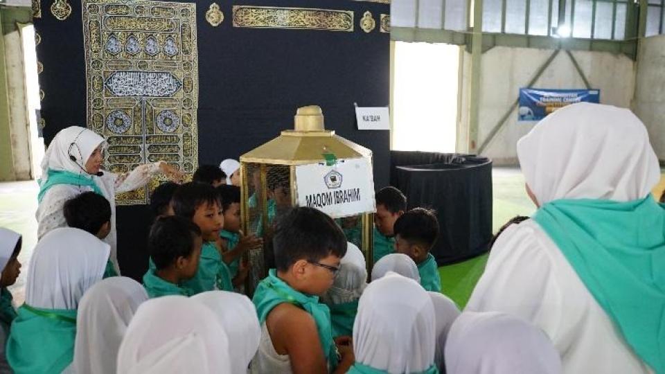 C:\Users\TPQ Al-Hamidiyah\Downloads\DSC08014.JPG