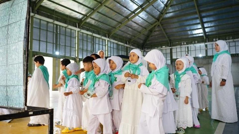 C:\Users\TPQ Al-Hamidiyah\Downloads\DSC08099.JPG